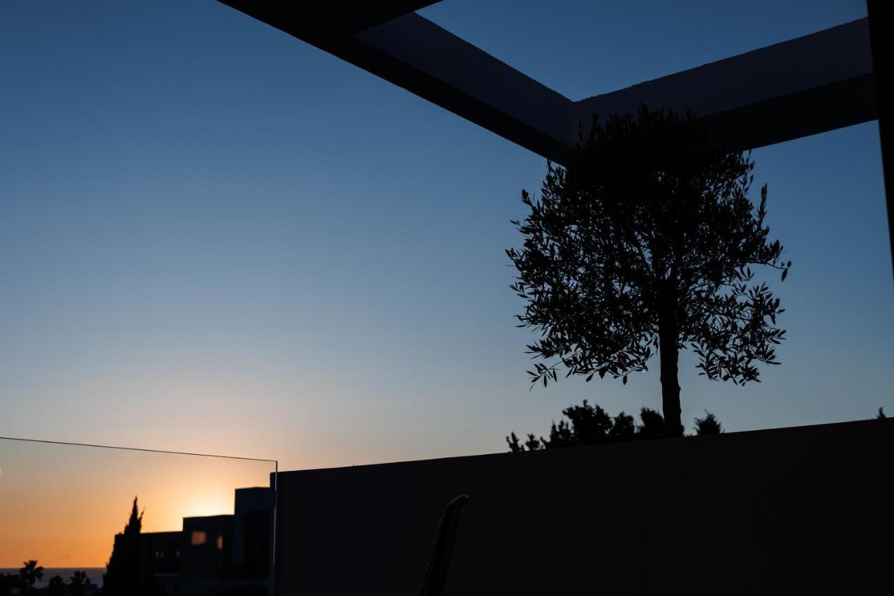 Regency Boutique Hotel Holiday Suites Paphos Exterior foto